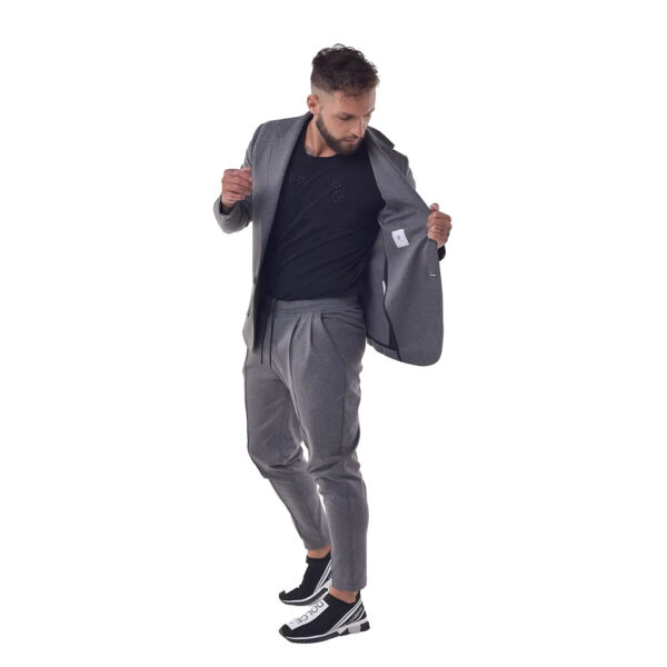 Sewelo Grey Suits